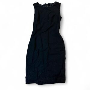 Black White House Black Market dress. Size 00.